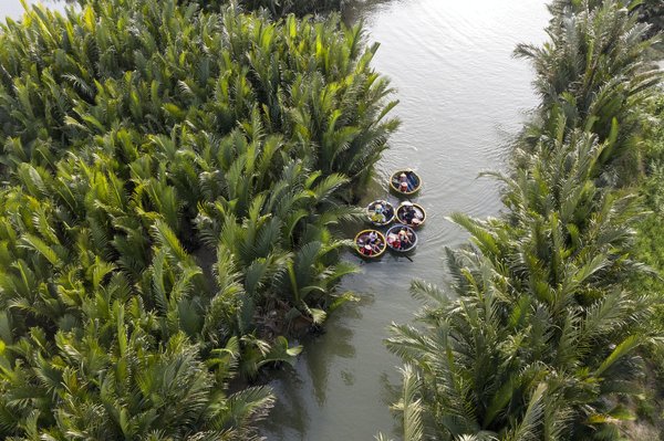 Découvrez le Vietnam autrement avec notre agence de voyage unique